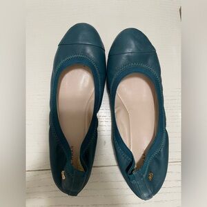 Teal Cole Haan Elbridge Leather ballet flats, size 8.